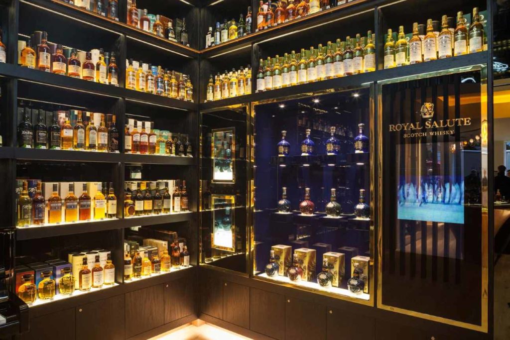 Whisky à Paris Où en boire et où en acheter ? Notre guide